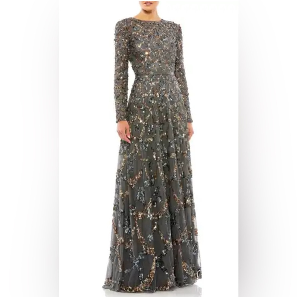 Mac Duggal Gray Sequin Embellished Long Sleeve Gown